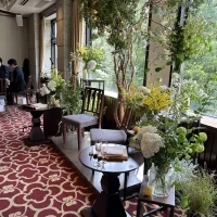 シンボルツリーが印象的な高砂装花