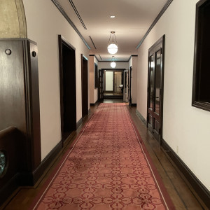 夜の廊下|695874さんの赤坂プリンス クラシックハウスの写真(2081793)