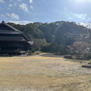 季節によって花が変わりどの季節でも楽しめます。