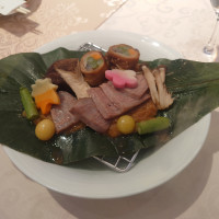 牛肉の朴葉焼き、豚の野菜巻
