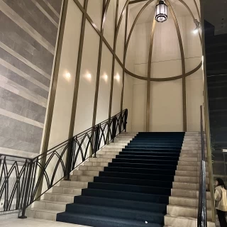 披露宴会場までの階段