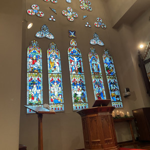 チャペルのステンドグラス|696377さんの京都セントアンドリュース教会の写真(2085537)