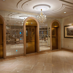 建物全体が豪華でエレベーターも豪華でした|696380さんの第一ホテル東京の写真(2096759)