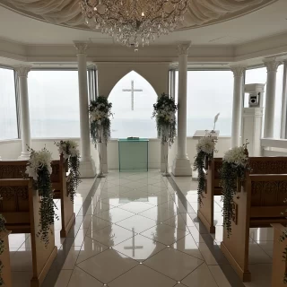 海が一望できる挙式会場！