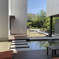 披露宴会場から見える庭最高