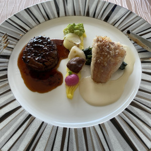 試食の際のメインのお肉と魚です。どちらもとても美味しいです！|696667さんのグランドプリンスホテル広島の写真(2088595)