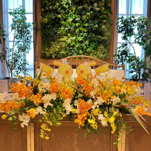 メインテーブル装花|696960さんのザ・プレミアムレジデンス ラグナヴェール広島の写真(2090746)