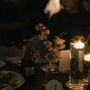 テーブル造花にてモルカキャンドルをお願いしました|697027さんのザ サウスハーバーリゾートの写真(2092229)
