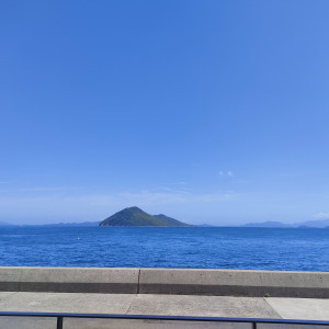 式場は海から近くて瀬戸内海の島々が見えます。|697490さんのアマンダンカルムの写真(2134861)