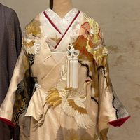 女性衣装