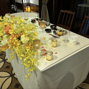 メインテーブル装花|697697さんのフォーチュンガーデン京都（FORTUNE GARDEN KYOTO）の写真(2097955)