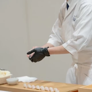 お寿司の演出です。