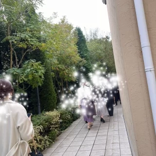 披露宴会場に隣接してるガーデンに向かうまでの通路