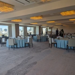 2つ目に拝見した披露宴会場です。