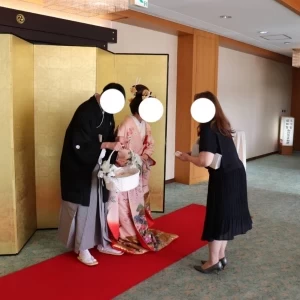披露宴が終わった後、ゲストのお見送り|698282さんの寒川神社の写真(2103253)