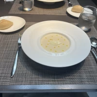 カレー風味のスープ