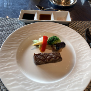 試食会で出た肉料理です。|698852さんのKKRホテル東京の写真(2108333)