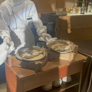 鯛めしをその場で仕上げる演出がありました