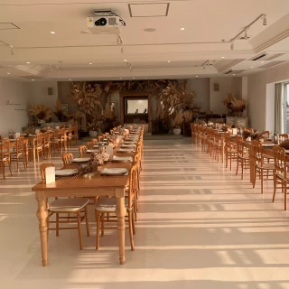 披露宴会場後ろから