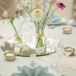 ゲストテーブル装花|699359さんのラ・スイート神戸オーシャンズガーデンの写真(2112091)