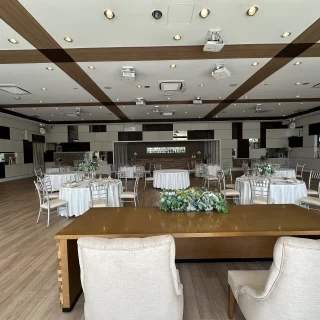 新郎新婦側からの披露宴会場