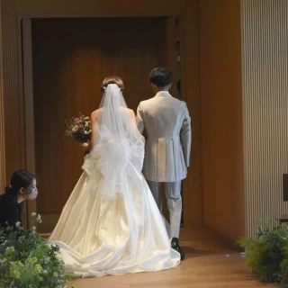 退場
