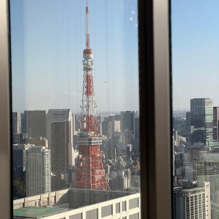 披露宴会場からは東京タワーが見えます