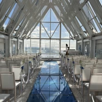 ガラスのチャペル