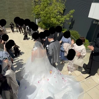 フラワーシャワーの時の写真です。