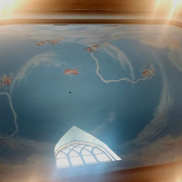 玄関ホール天井の絵画