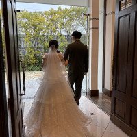 大きな扉のチャペル