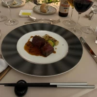 満足なお肉料理