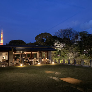夜のお庭|700175さんの国際文化会館（International House of Japan）の写真(2141032)