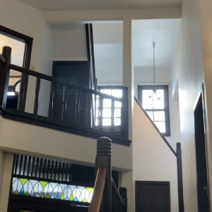 階段下から見上げたアングル|700175さんの旧石丸邸 GARDEN TERRACE HIROO（旧：ラッセンブリ広尾）の写真(2118469)