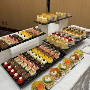 デザートビュッフェ※私たちの式で提供したものではないです。|700203さんの宮崎神宮会館の写真(2422483)