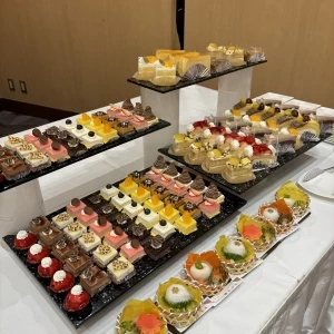 デザートビュッフェ※私たちの式で提供したものではないです。|700203さんの宮崎神宮会館の写真(2422483)