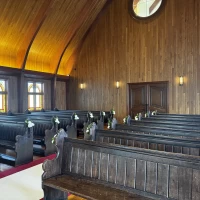 最前列から見た挙式場の写真。