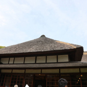 横浜市指定有形文化財の建築。|700457さんの三渓園 鶴翔閣（横浜市指定有形文化財）の写真(2120859)