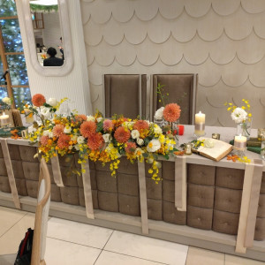 メインテーブル装花|700604さんのアルマリアンTOKYOの写真(2121685)
