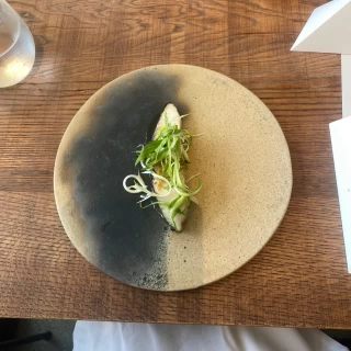 お魚料理です。鰆のソースがさっぱりしてておいしかった