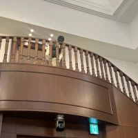 2階からの入場