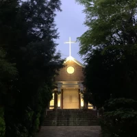 チャペル夕方