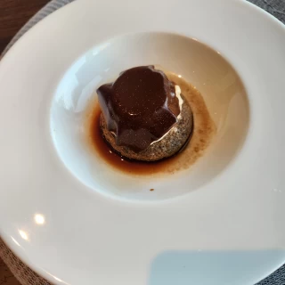 デザートのアフォガードは苦みがちょうど良くて美味しかったです