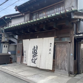 この入り口に一目惚れしました。