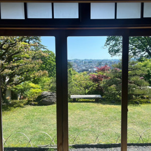 控室から青々とした庭を眺められます|701750さんの辻家庭園 ～前田家家老旧横山家迎賓館～（金沢市指定文化財）の写真(2129068)