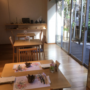 ゲスト控室になるカフェスペース|701813さんのORIENTAL KYOTO SUZAKU-TEI 朱雀邸（オリエンタル京都朱雀邸）の写真(2129299)