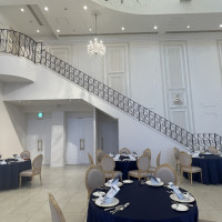 披露宴会場　大階段