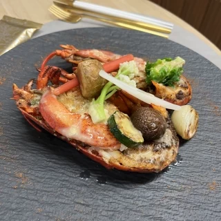 見学の際にいただいた料理。