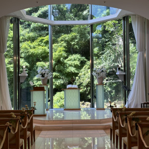 豊かな緑に囲まれたルミエール。
自然光が美しかったです。|702353さんのホテル椿山荘東京の写真(2133650)