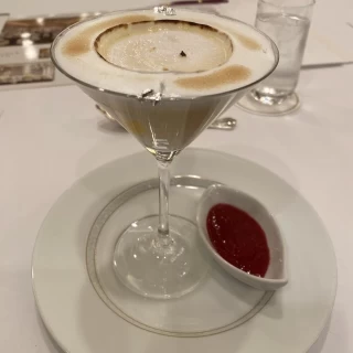 試食で出てきたスイーツ。当日のメニューでも選べます。
